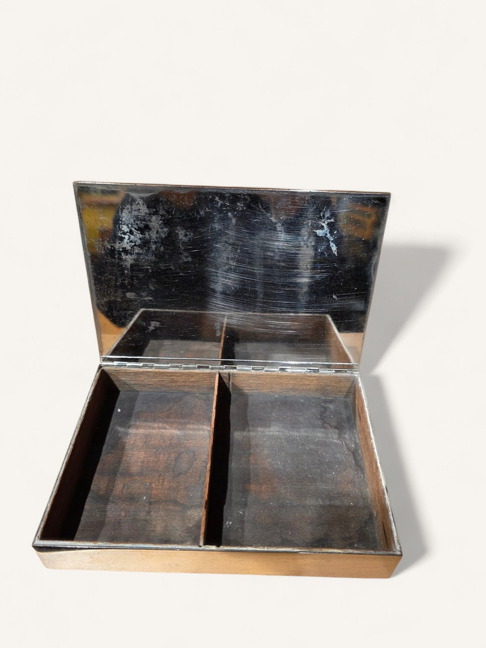 boîte Hermès vintage métal argenté H doré