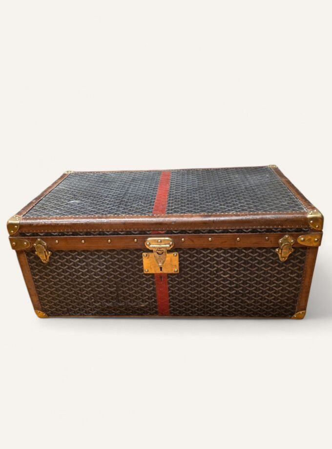 malle Goyard chaussures vintage