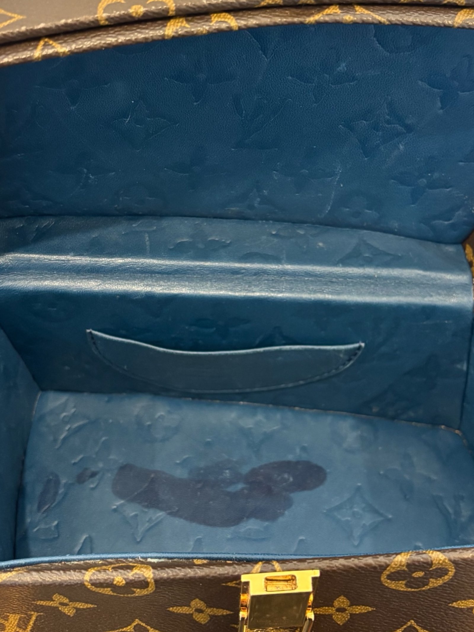 boite Louis Vuitton twisted Frank Gehry 2014