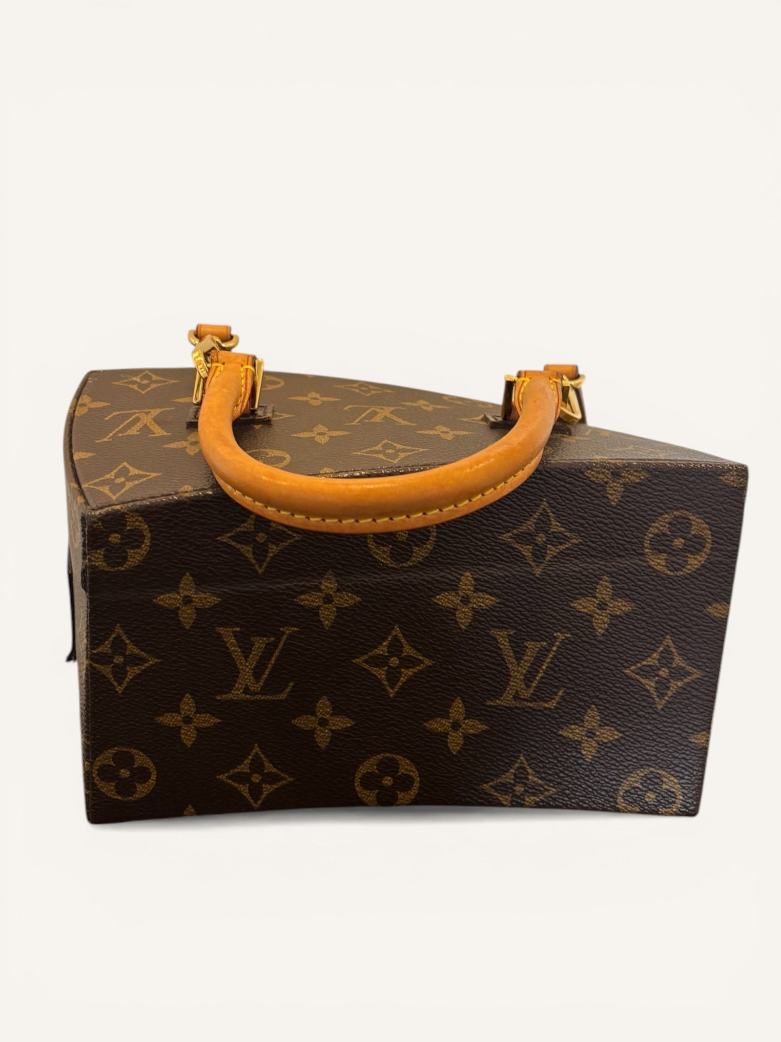 boite Louis Vuitton twisted Frank Gehry 2014