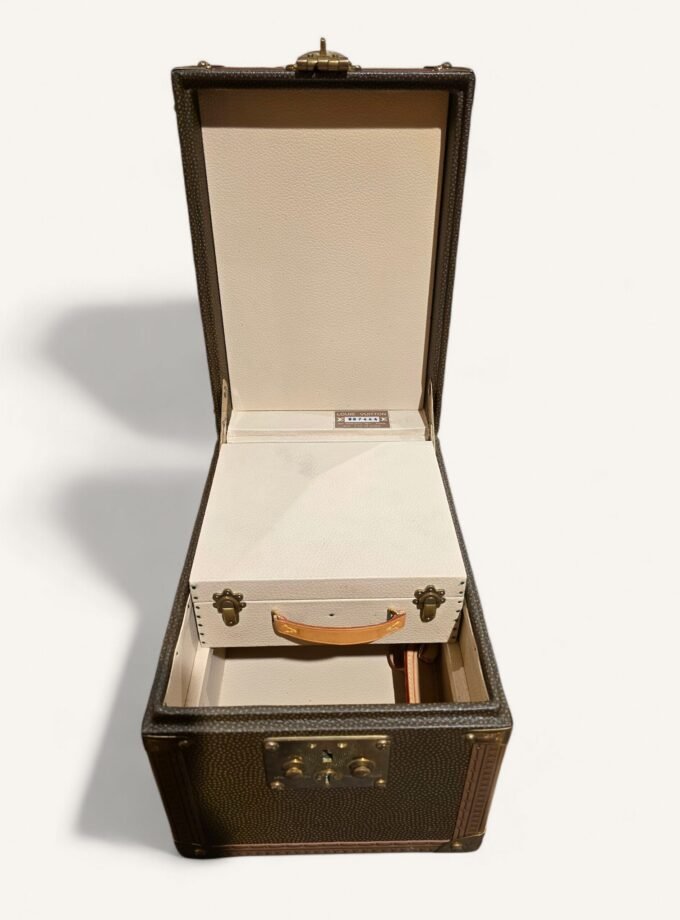 Vanity Louis Vuitton Boite à Flacons Constellation