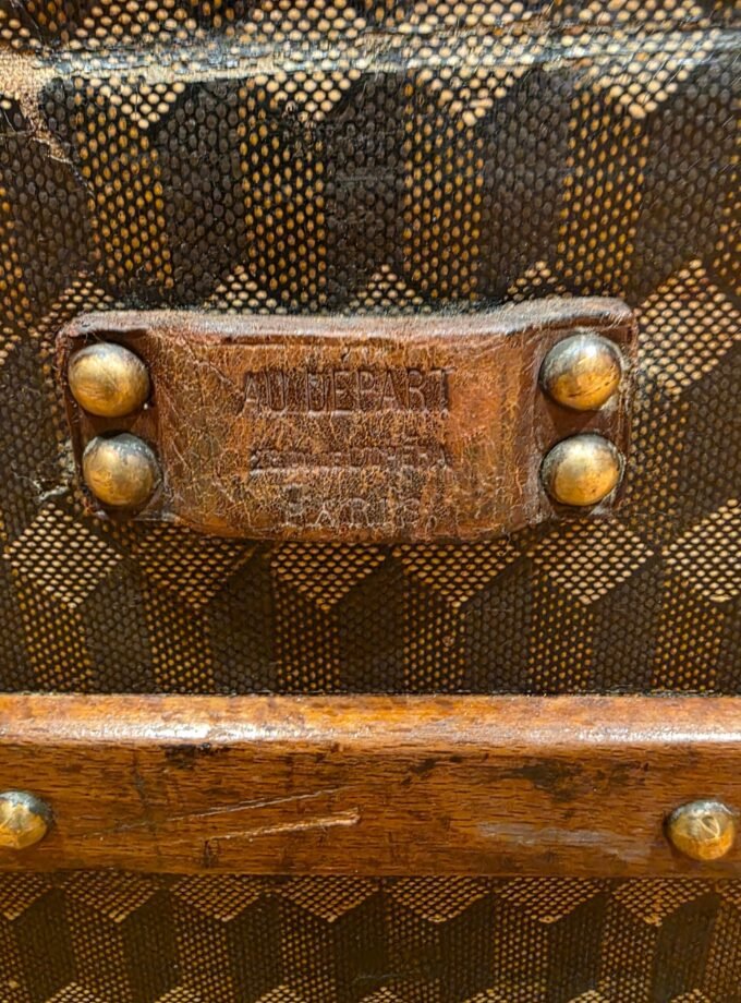 Malle Cabine Au Départ