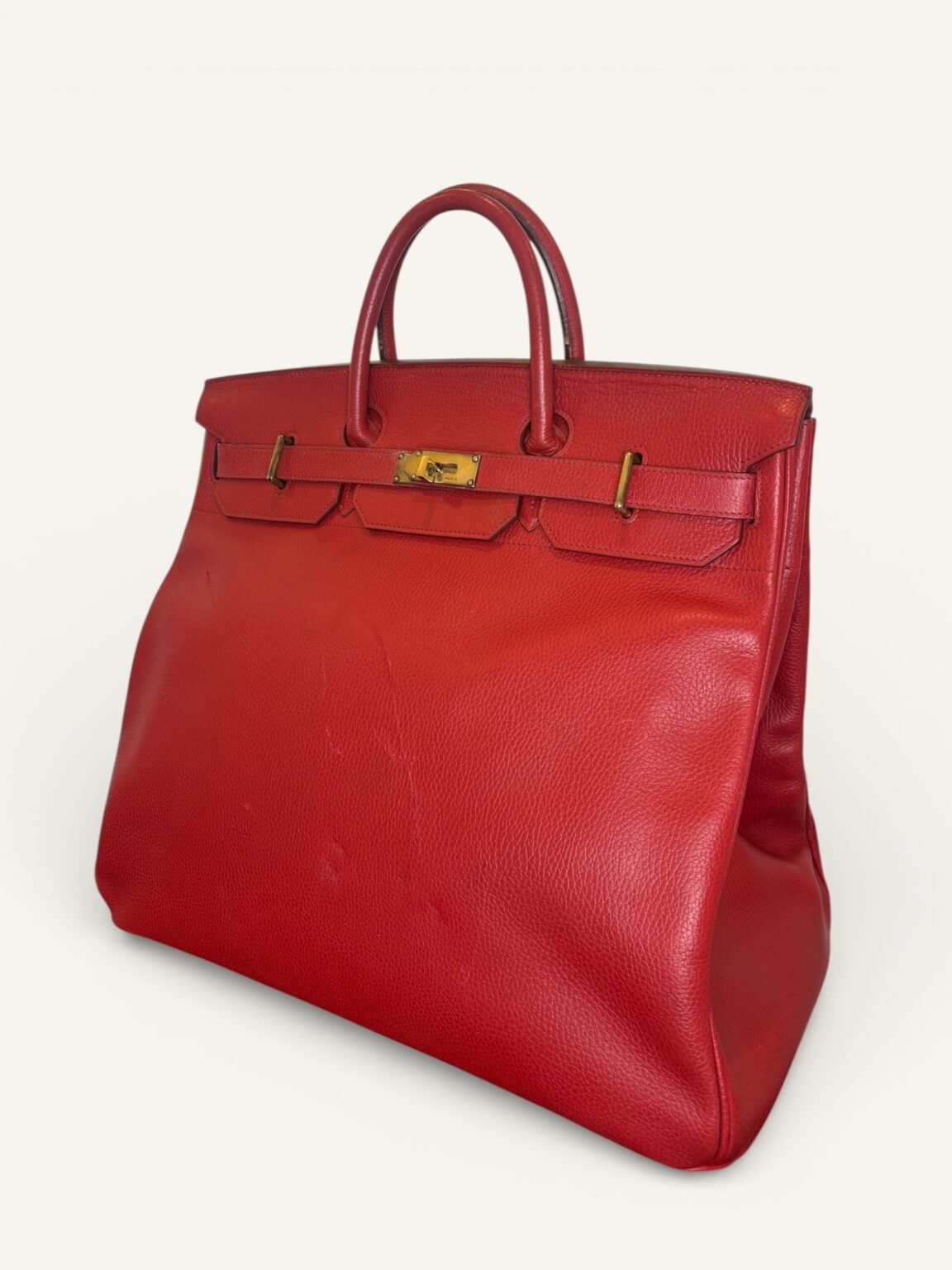 sac Hermès HAC 45 ardennes rouge 1991 marché international du sac de luxe d’occasion