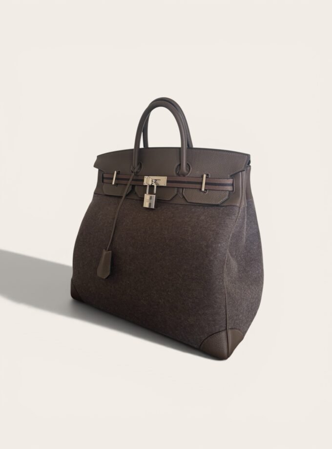 Sac Hermès HAC 40 "Go Team Ebène" Feutrine & Togo