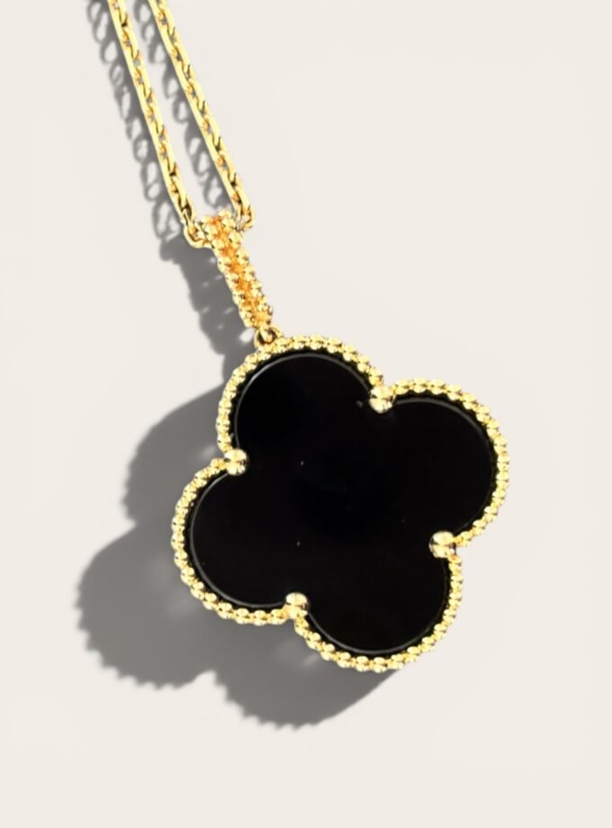 Collier Van Cleef & Arpels Magic Onyx & Or Jaune