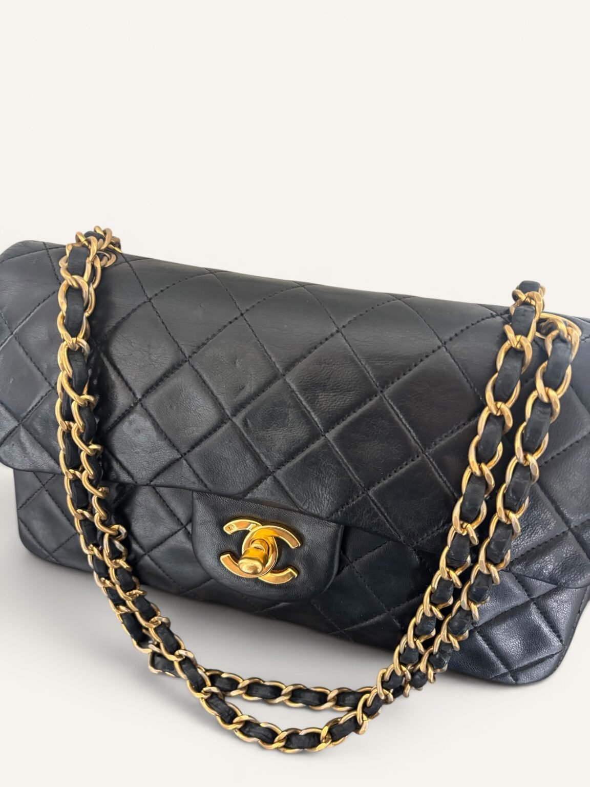 sac Chanel Timeless vintage cuir agneau 24k stocker sacs anciens