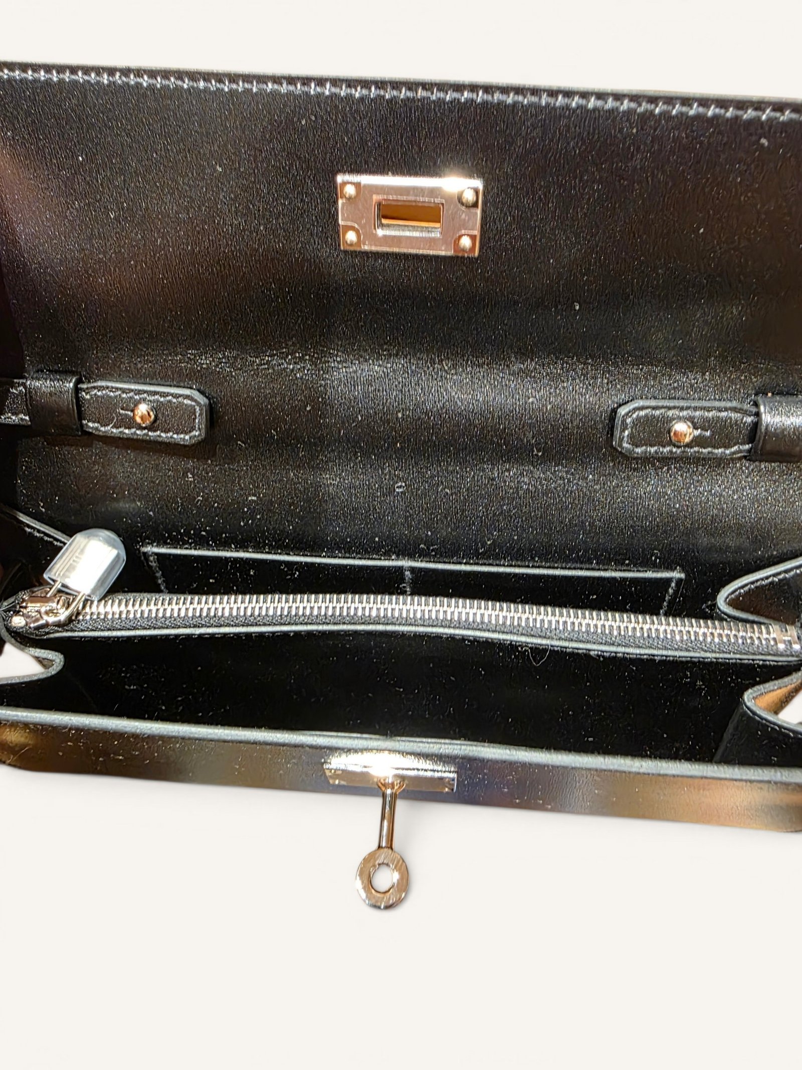 sac Hermès Kelly To Go box noir palladium 2025