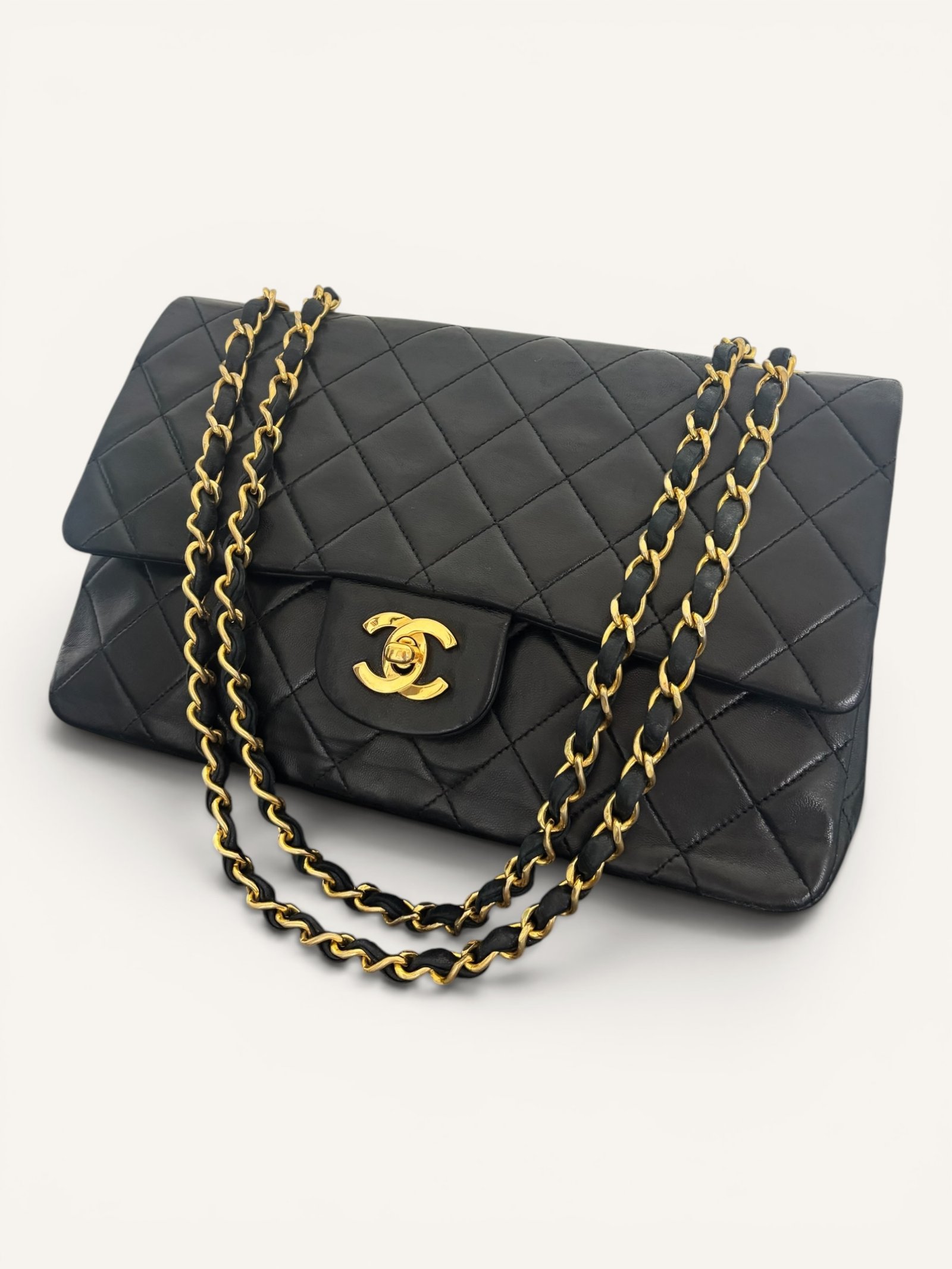 Chanel Classique Medium Full Flap Vintage