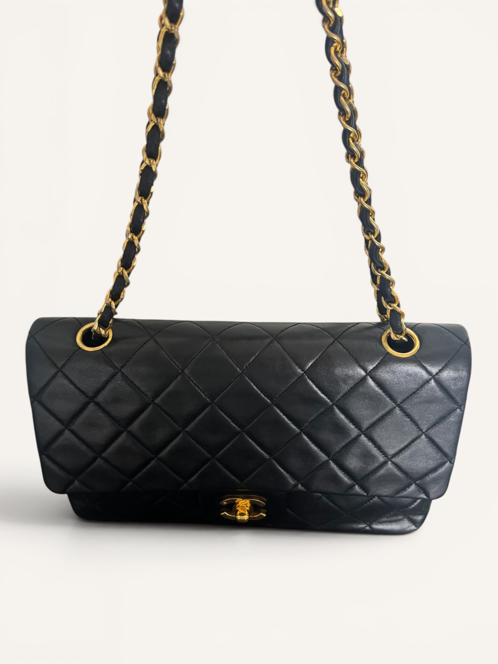Chanel Classique Medium Full Flap Vintage