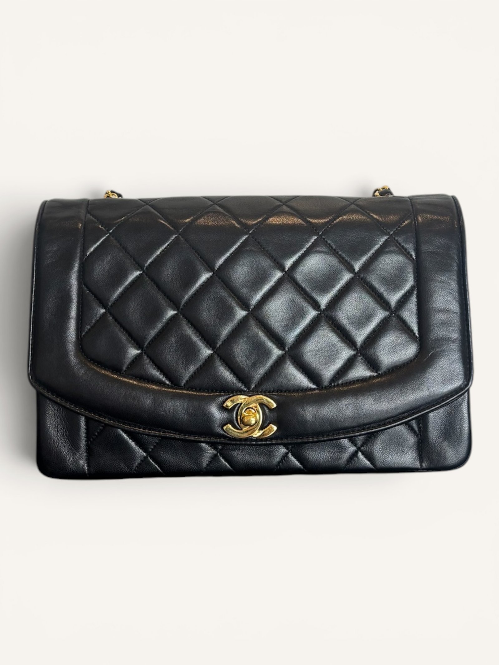 Chanel Diana Medium noir