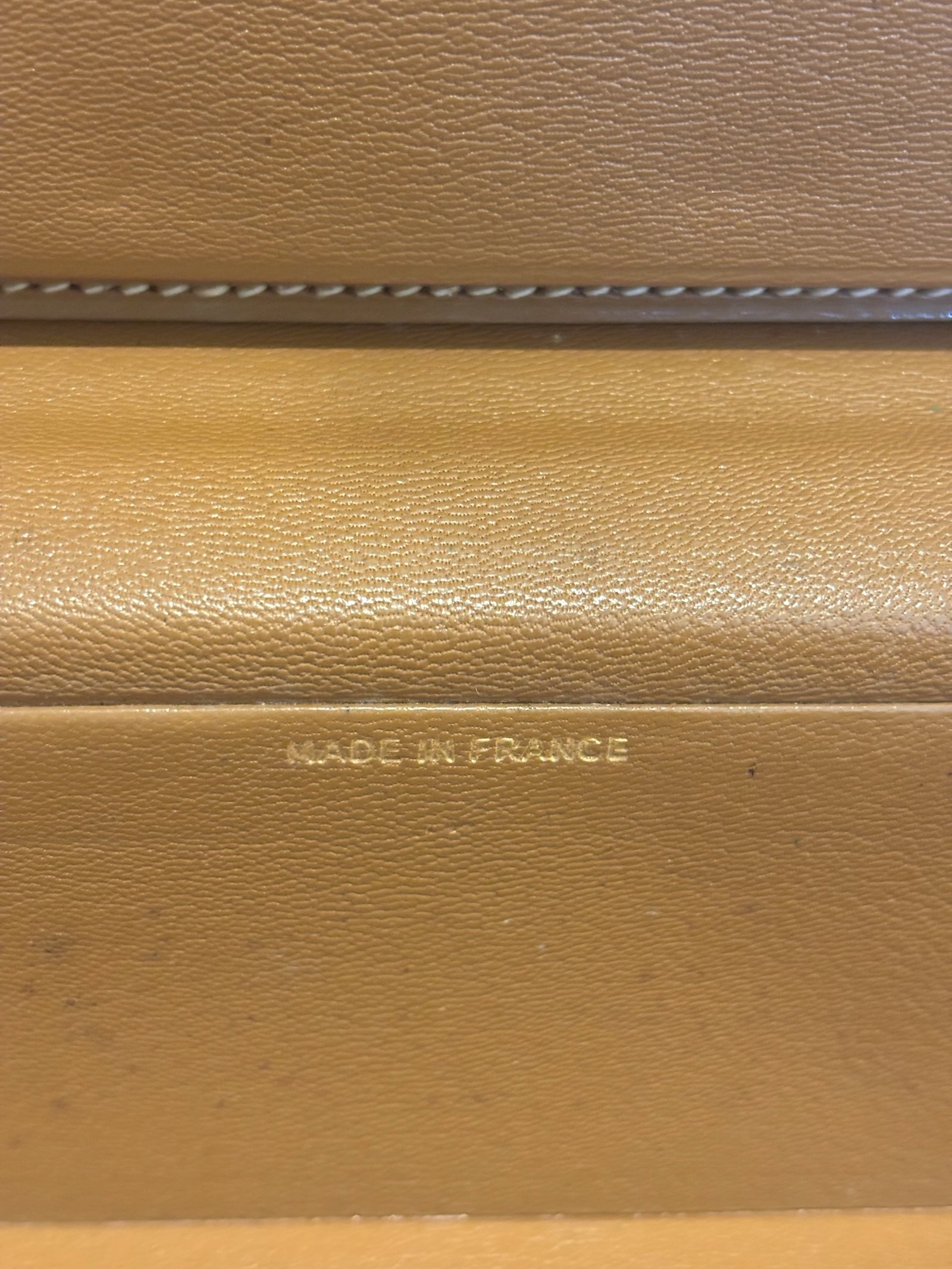 valise business Hermès cuir Courchevel Gold vintage