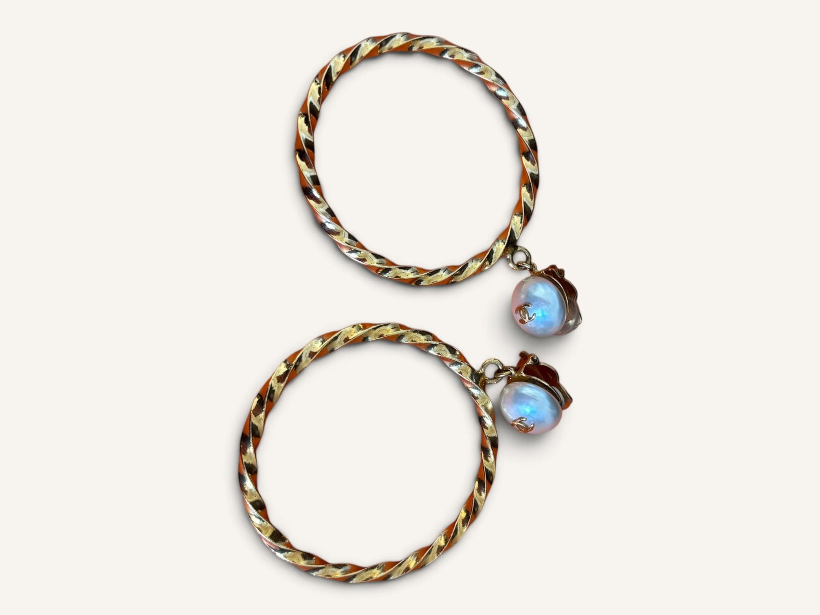 Créoles Chanel vintage 1996