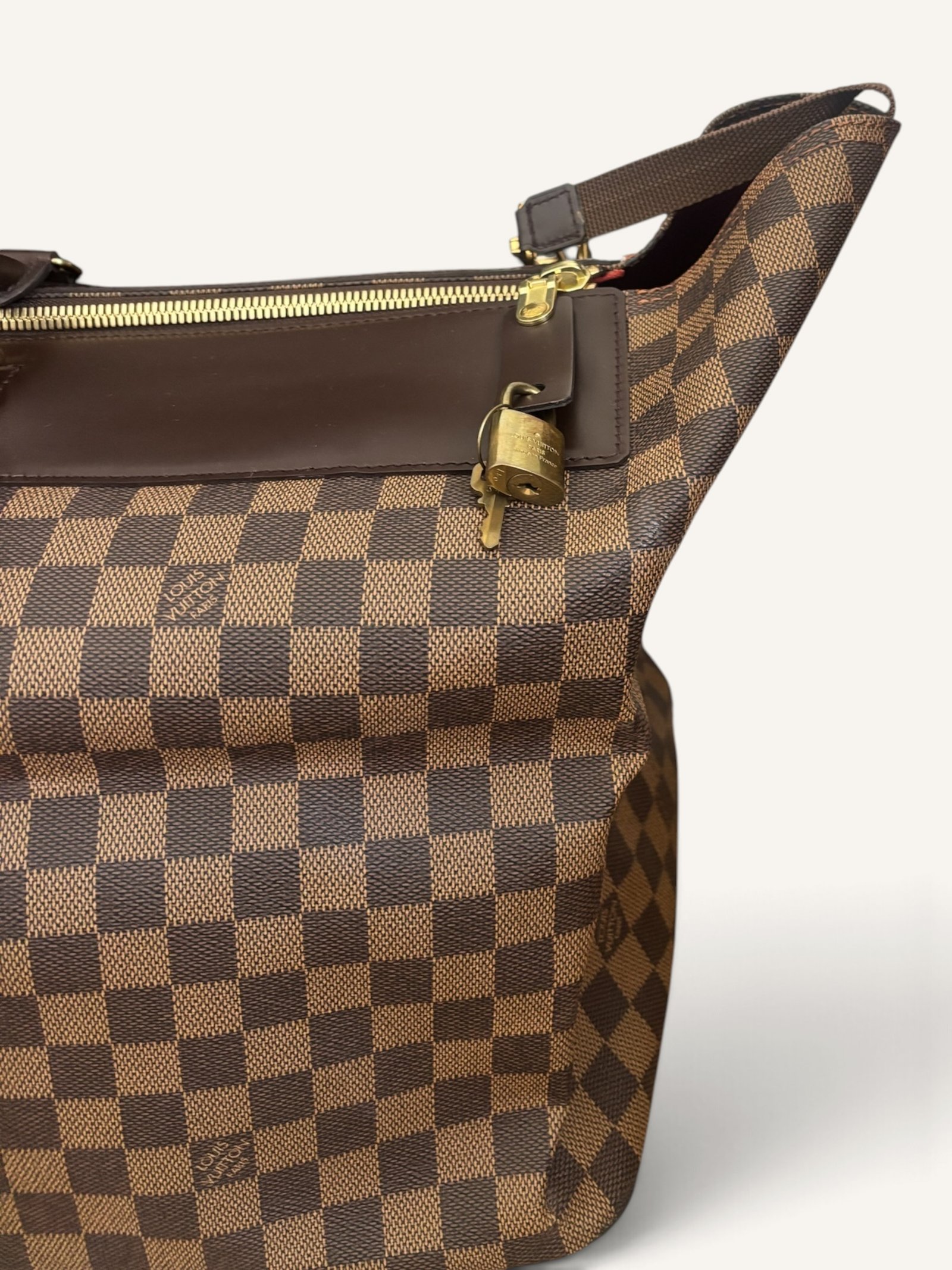 Louis Vuitton Greenwich GM